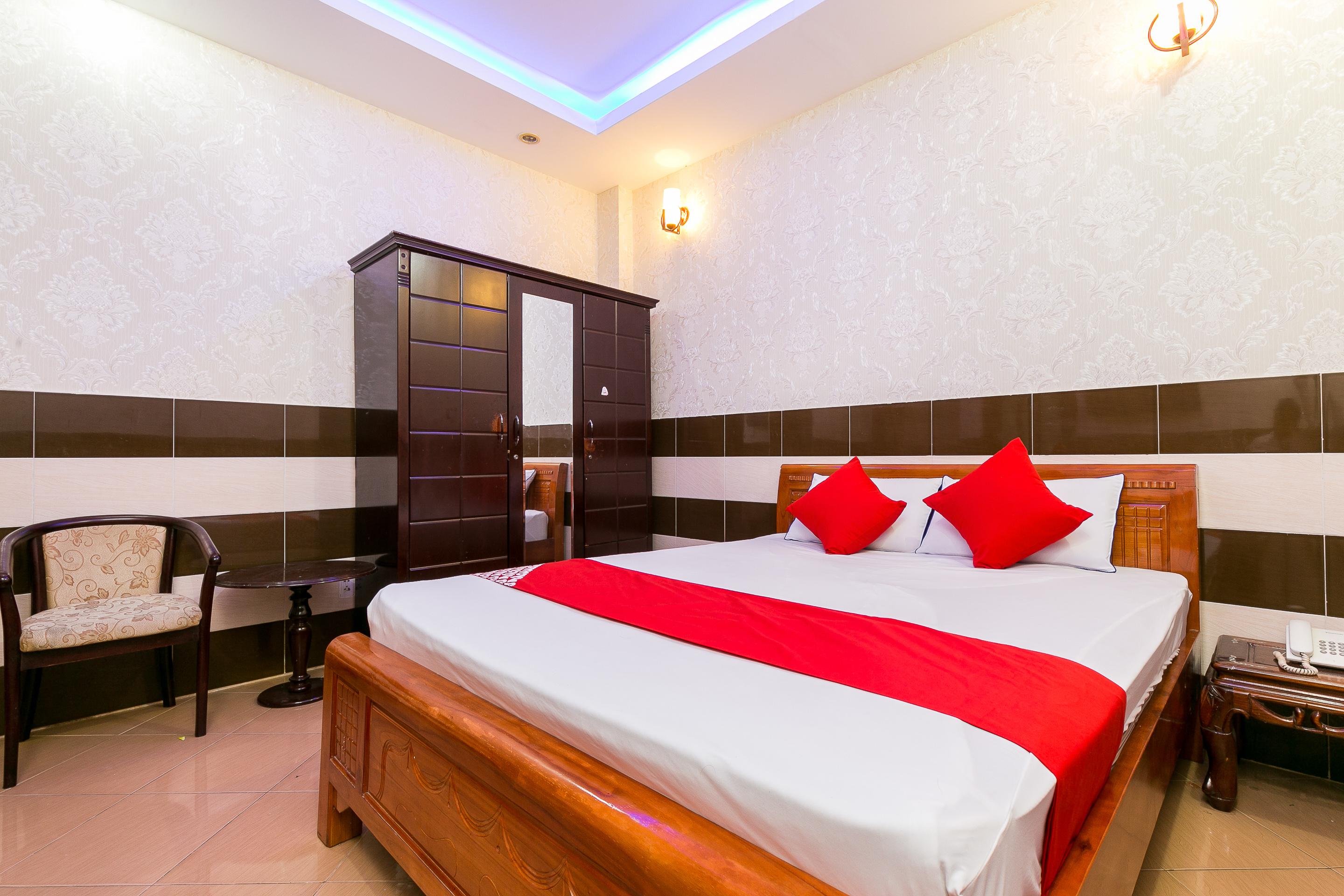 Binh Dung Hotel Хошимин Экстерьер фото