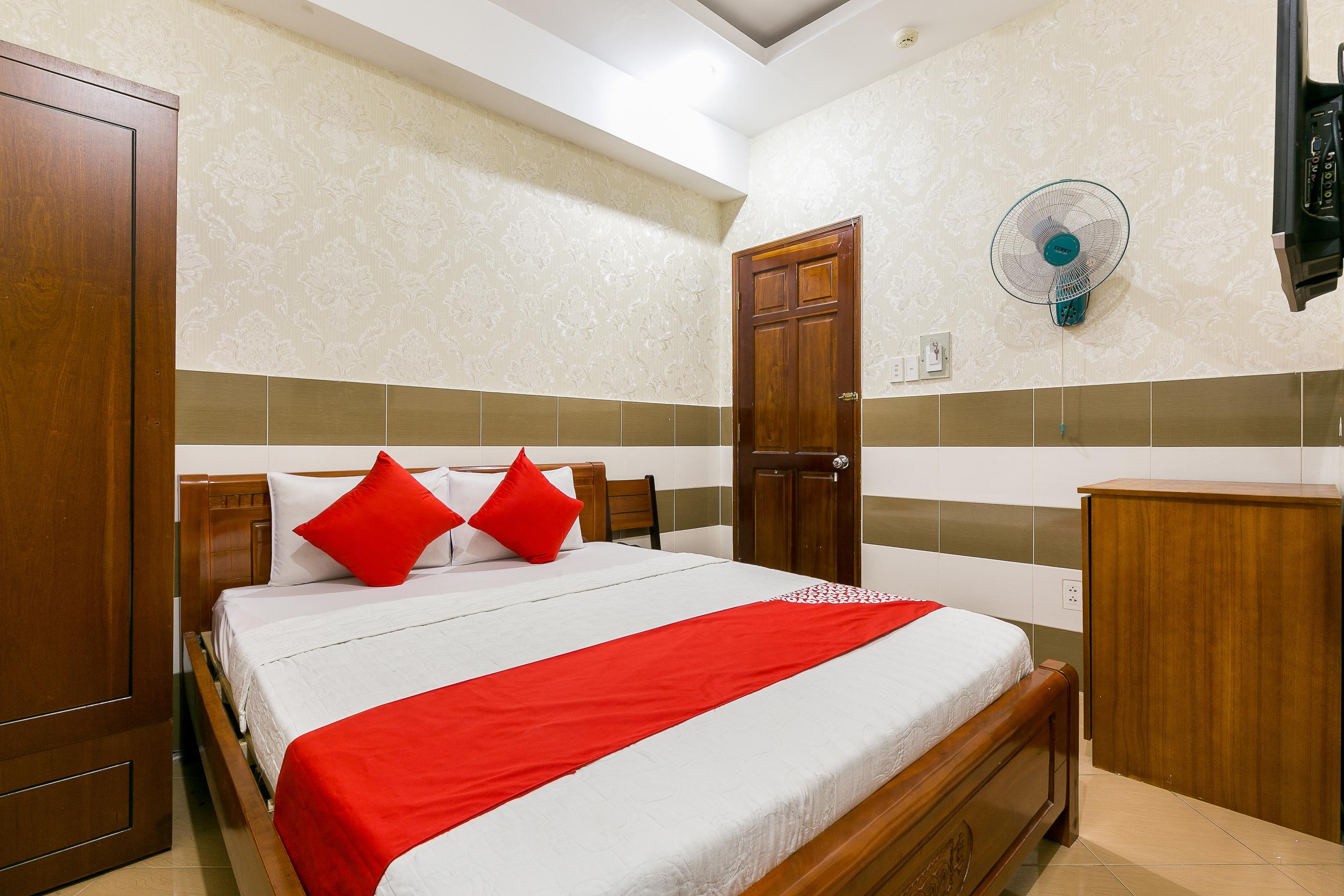 Binh Dung Hotel Хошимин Экстерьер фото
