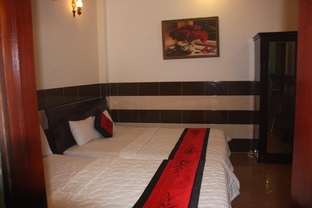Binh Dung Hotel Хошимин Экстерьер фото