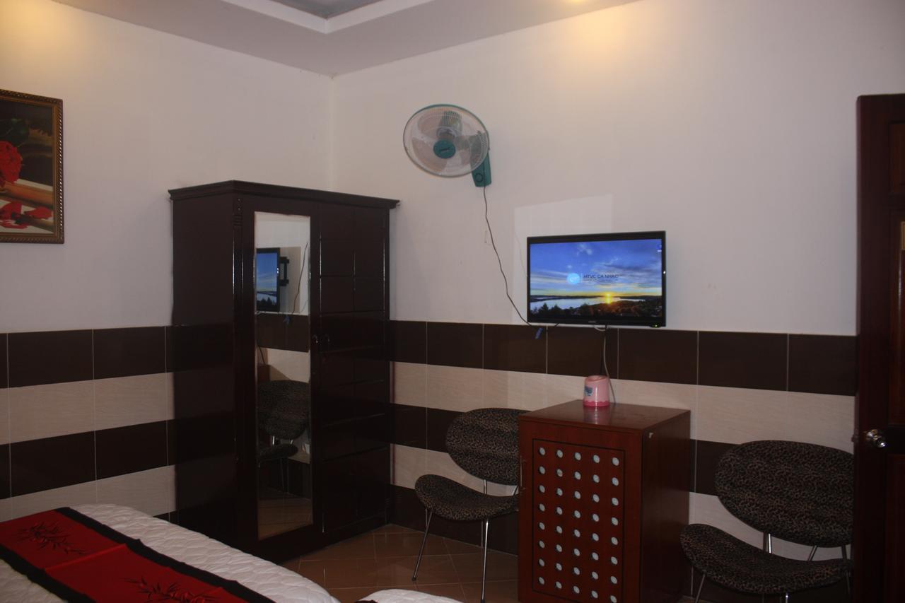 Binh Dung Hotel Хошимин Экстерьер фото