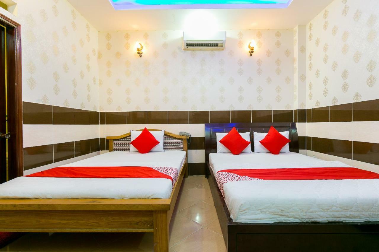 Binh Dung Hotel Хошимин Экстерьер фото