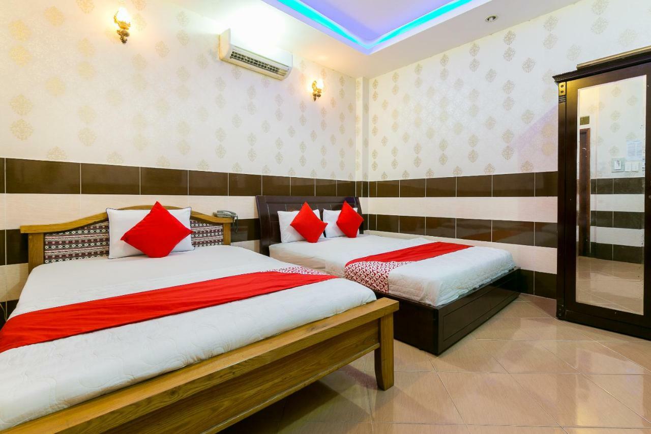 Binh Dung Hotel Хошимин Экстерьер фото